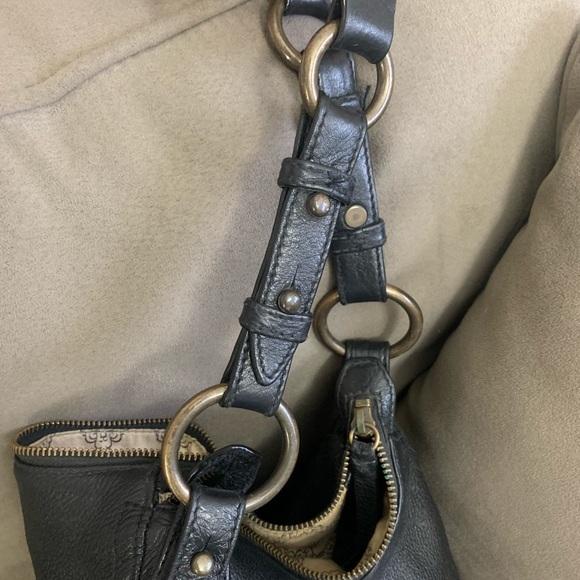 Leather shoulder bag - Picture 5 of 5